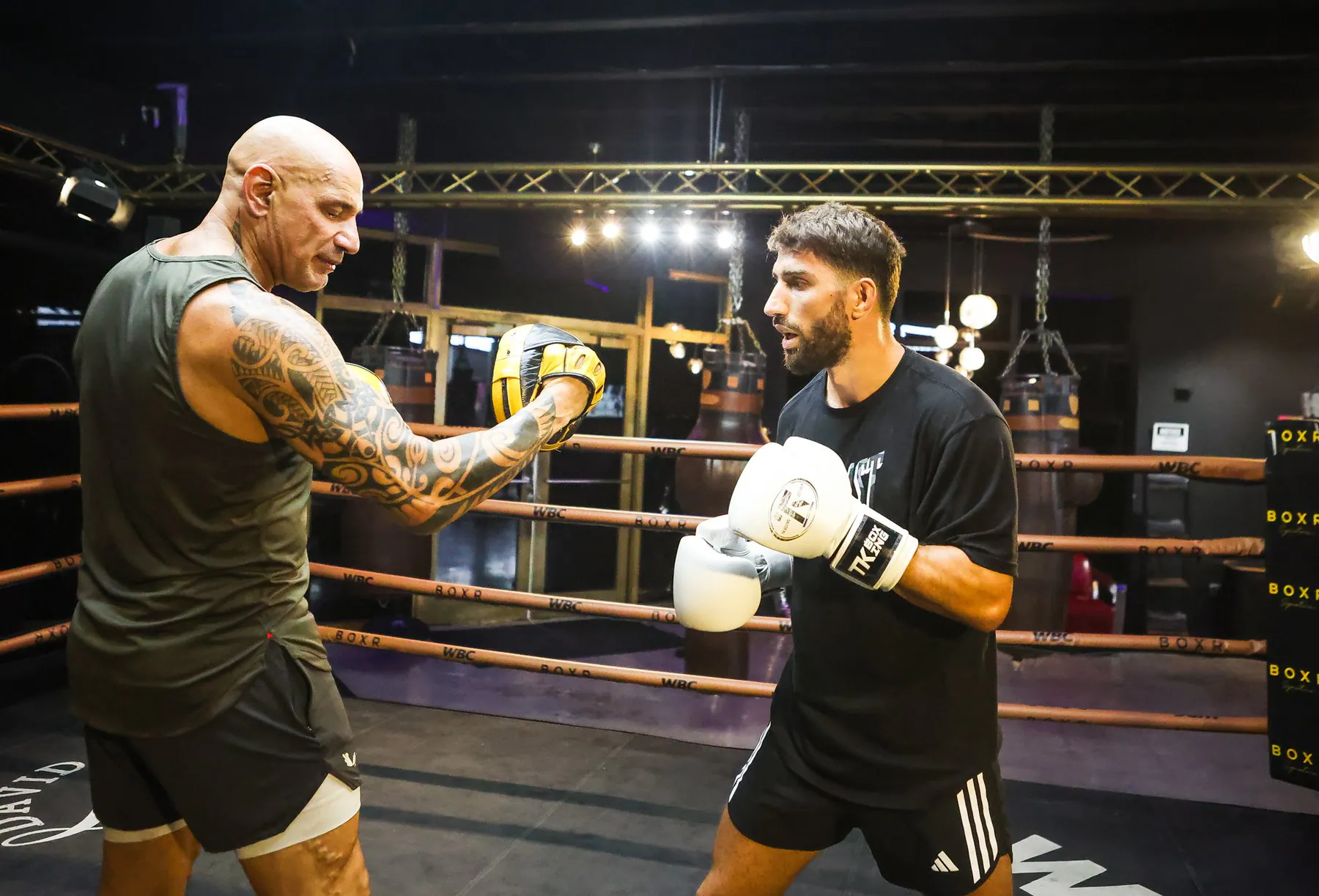 Training alongside heavyweight professionals